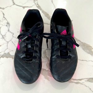 Addidas soccer cleats - size 2.5